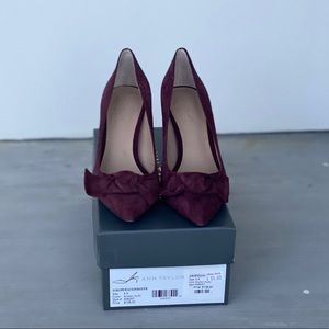 Ann Taylor Burgundy Suede Pump